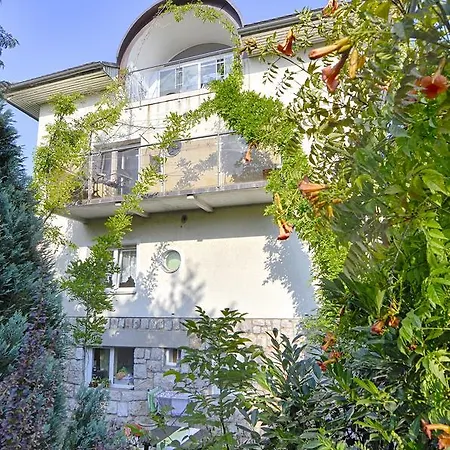 Greenslo Apartment Ljubljana